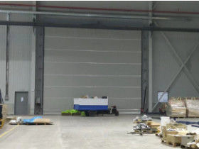 Beli Hingga 1,2 Meter Per Detik Pintu Kain Angkat Vertikal Dengan Opsi Kontrol Otomatis Dan Manual Sempurna Untuk Industri Bandara Lapangan Kapal online manufacture