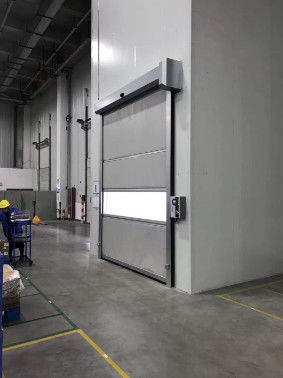 Kain PVC Cepat Roll Up Gerbang Garasi Otomatis Roller Shutter Pintu 0.8 - 1.2m/s kecepatan