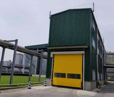 CE Industrial Fast Door Tinggi Kekuatan Polyester Serat PVC Ketebalan Tirai 0,8mm