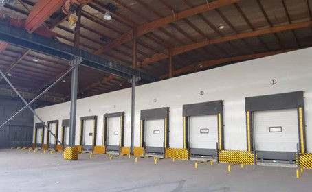 Pintu Bagian Terisolasi dapat saling terkunci dengan platform pemuatan dan pengungkapan