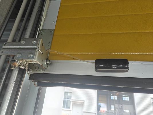 2.0mm tebal Galvanized Steel Jalur untuk kapasitas beban yang kuat