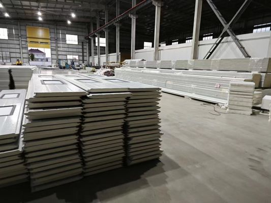 Aluminium Alloy Listrik awet Sliding Overhead Bagian Garasi Pintu Rumah Hotel Bagian Garasi Pintu