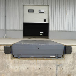 Warehouse Loading Dock Leveler dengan tinggi diatur Kapasitas tinggi Aman