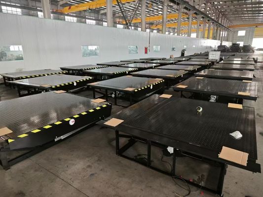 Energi efisien Hydraulic Dock Leveler untuk operasi muat lancar