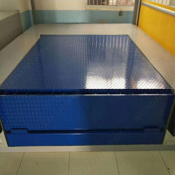 Dock Leveler dengan Teknologi Anti-Slip Keamanan dan Keandalan