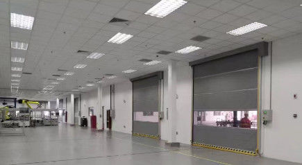 PVC Kain Roll Up Pintu Otomatis Cepat Bertindak Roller Pintu Industri