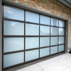 Aluminium Alloy Listrik awet Sliding Overhead Bagian Garasi Pintu Rumah Hotel Bagian Garasi Pintu